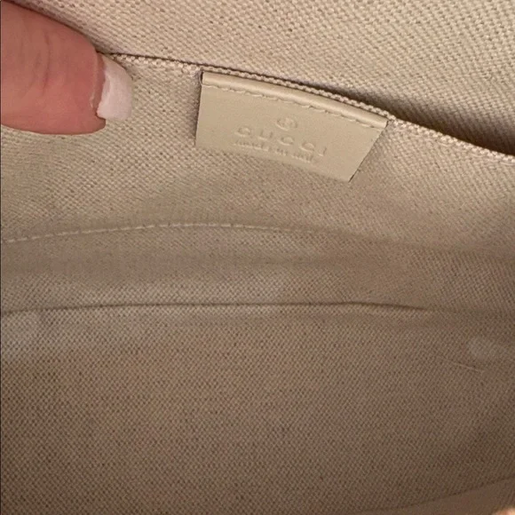 Gucci Cream Leather Horsebit Mini. - Picture 4 of 9